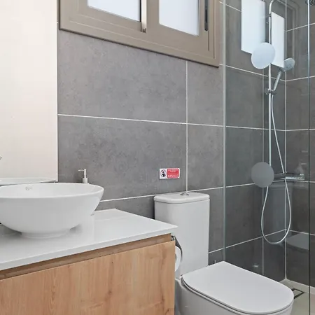 Serenity Waves 17 Villa *