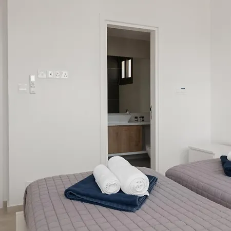 Serenity Waves 17 Λάρνακα