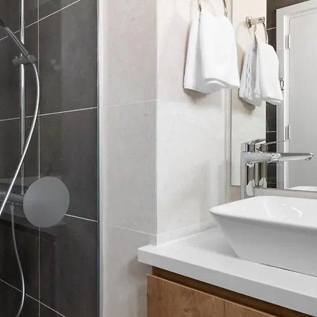 Serenity Waves 17 Larnaca