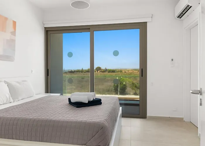 וילה Serenity Waves 17 *