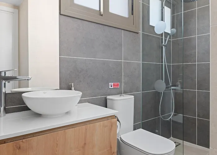 Serenity Waves 17 וילה *